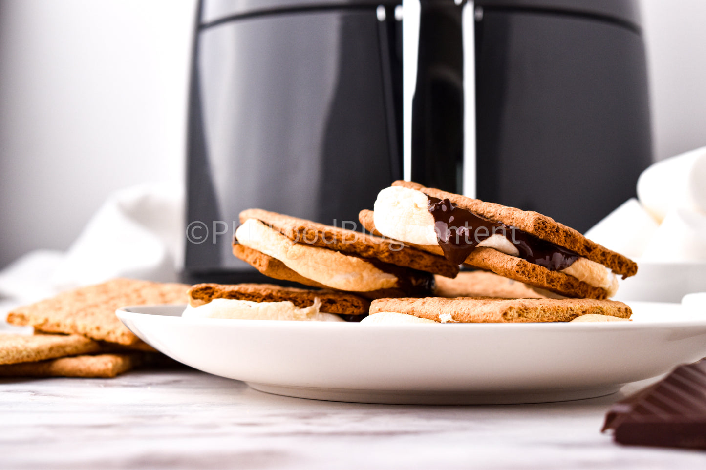 Air Fryer S'mores + VIDEO (PLR)