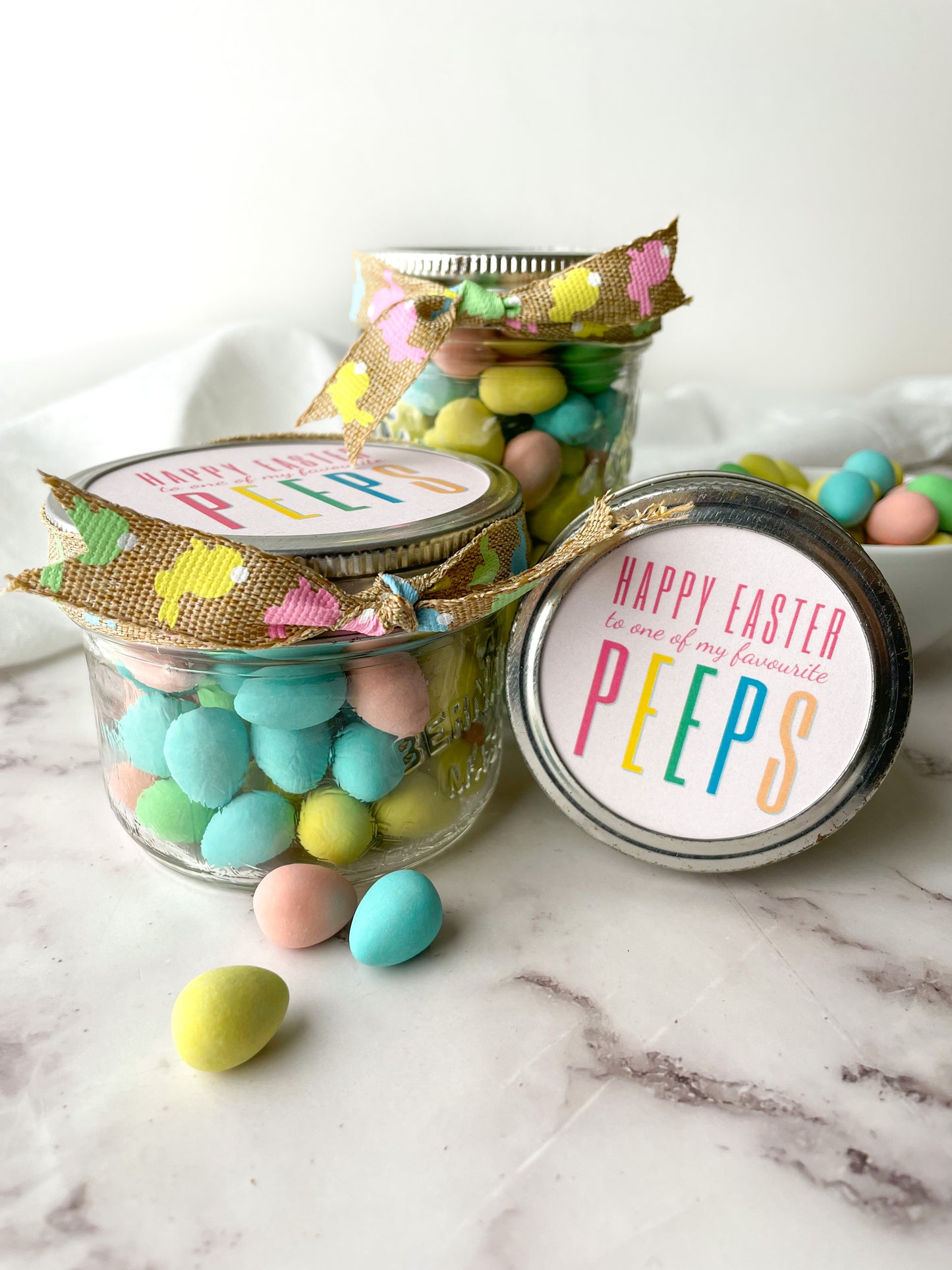 Easter Mason Jar with Mini Eggs (style fav peeps) | Easter Basket Idea + VIDEO