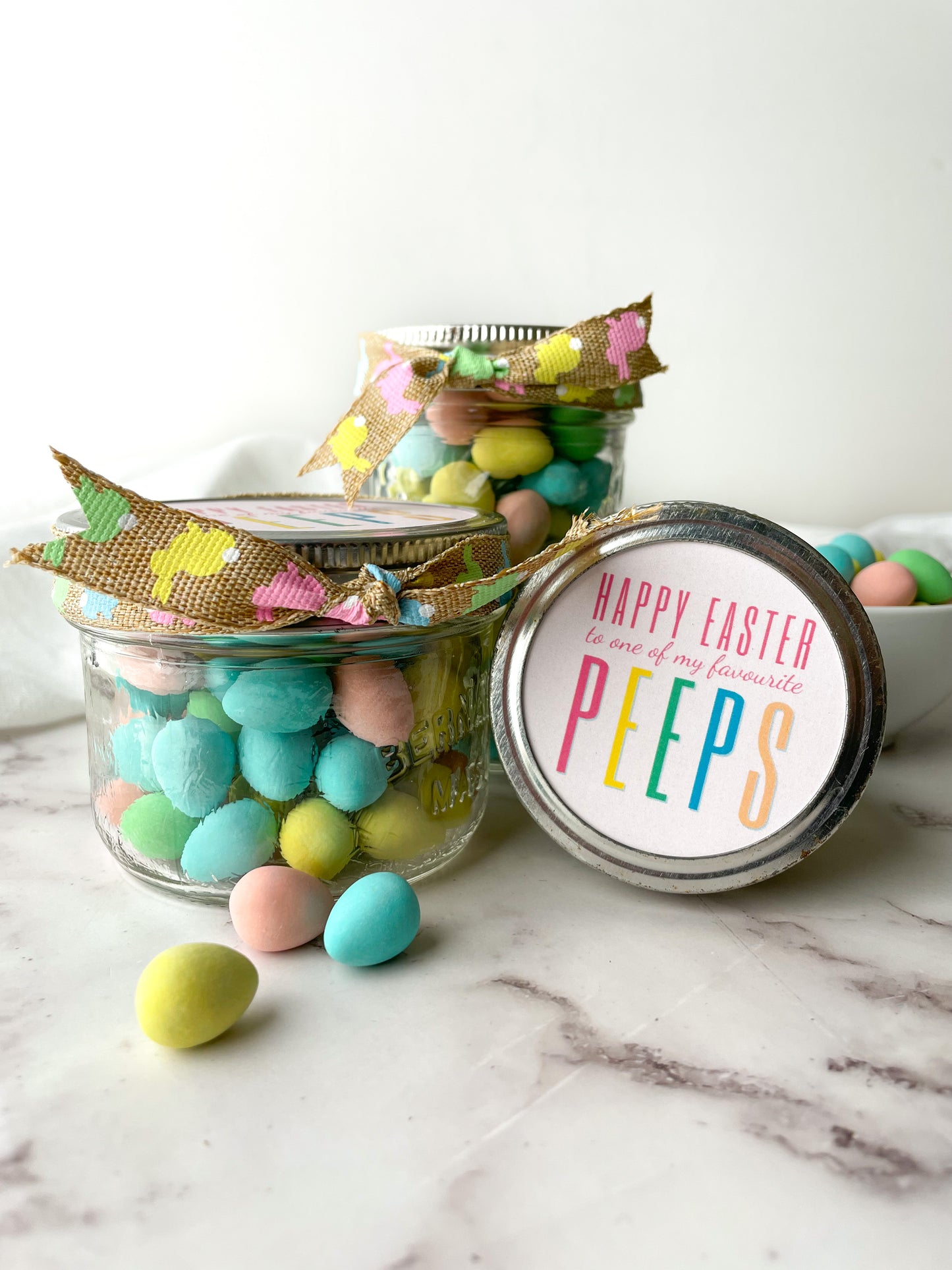 Easter Mason Jar with Mini Eggs (style fav peeps) | Easter Basket Idea + VIDEO