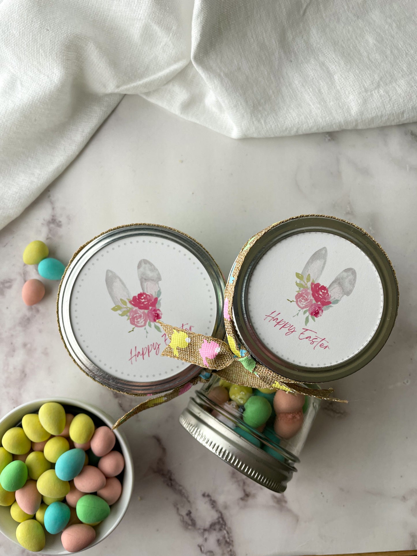 Easter Mason Jar with Mini Eggs (style bunny ears) | Easter Basket Idea + VIDEO