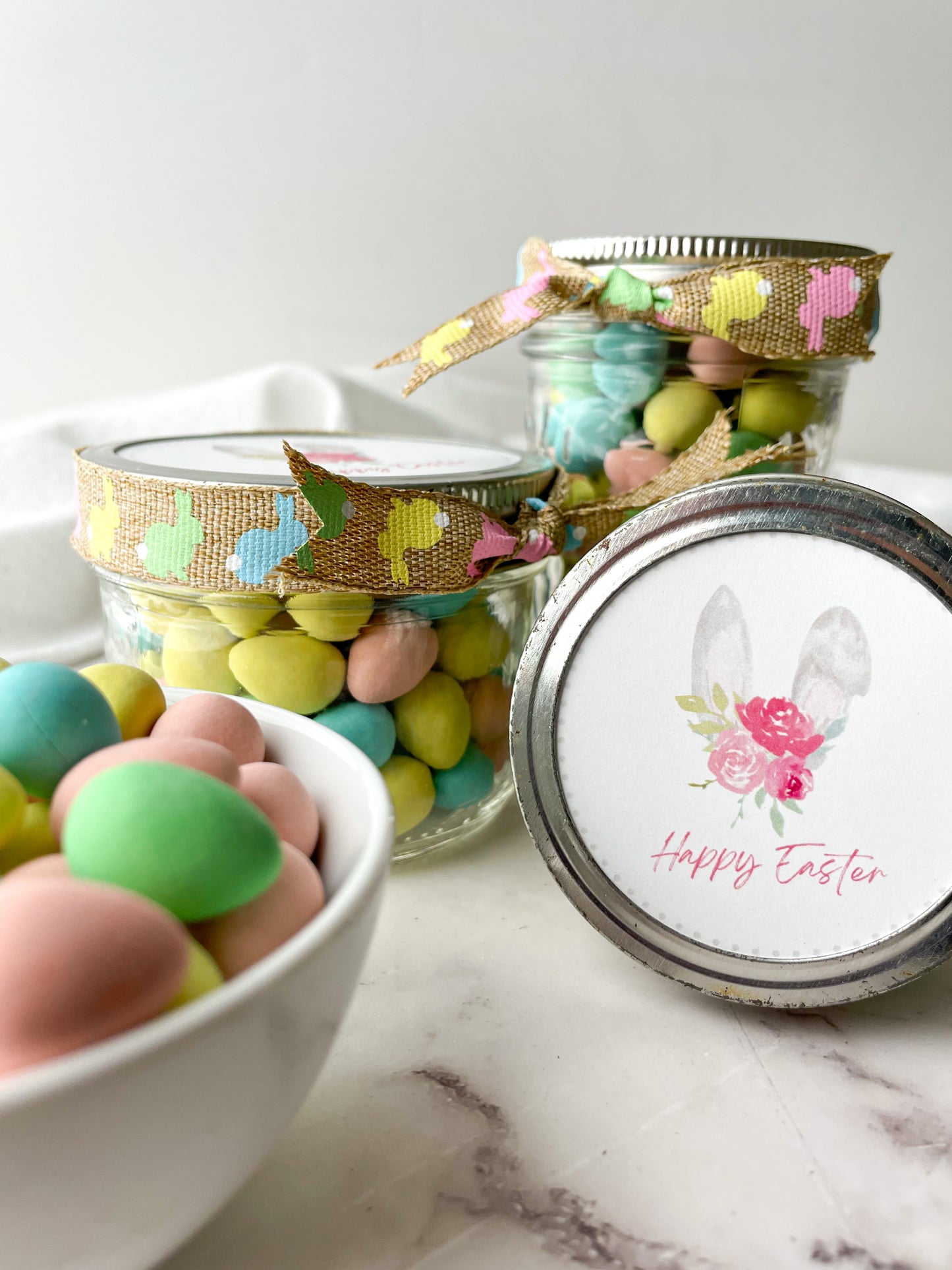 Easter Mason Jar with Mini Eggs (style bunny ears) | Easter Basket Idea + VIDEO